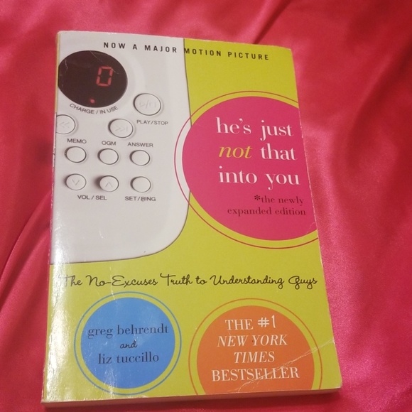 Hilarious Dating Book Bundle for Women - Picture 2 of 4